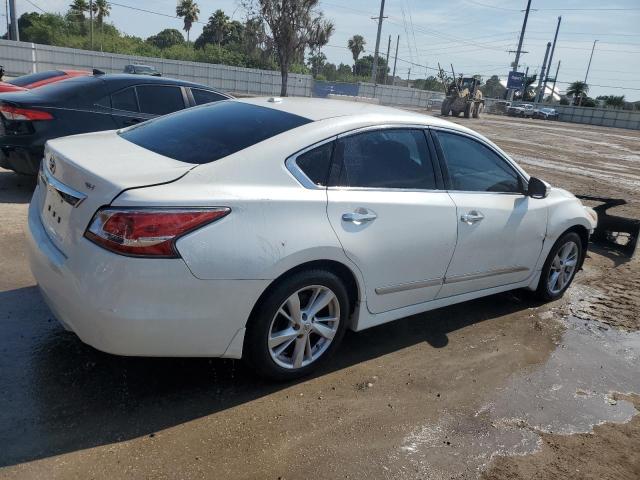 2015 Nissan Altima 2.5 VIN: 1N4AL3AP8FC108985 Lot: 55876234