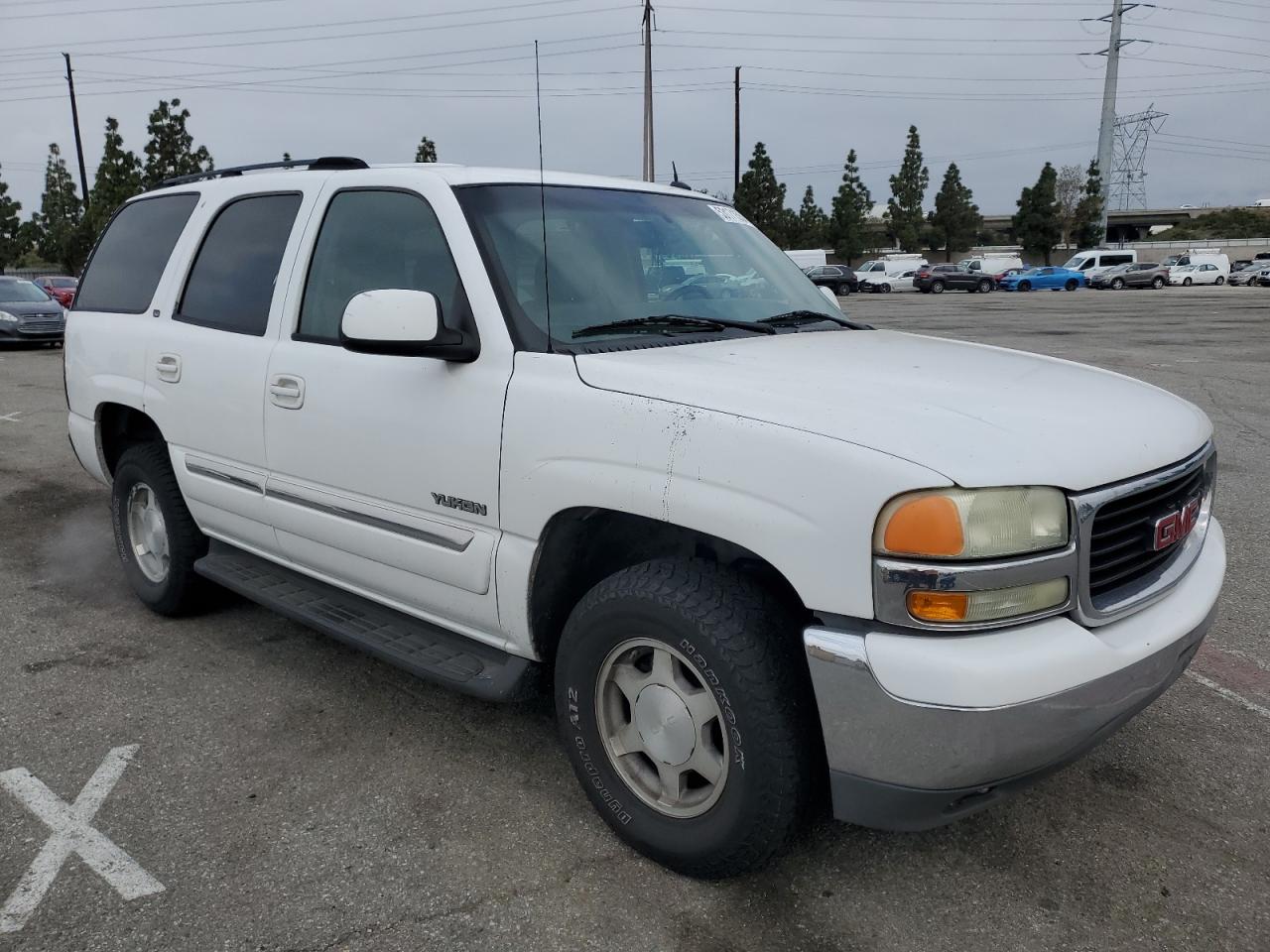 1GKEC13TX4R284090 2004 GMC Yukon