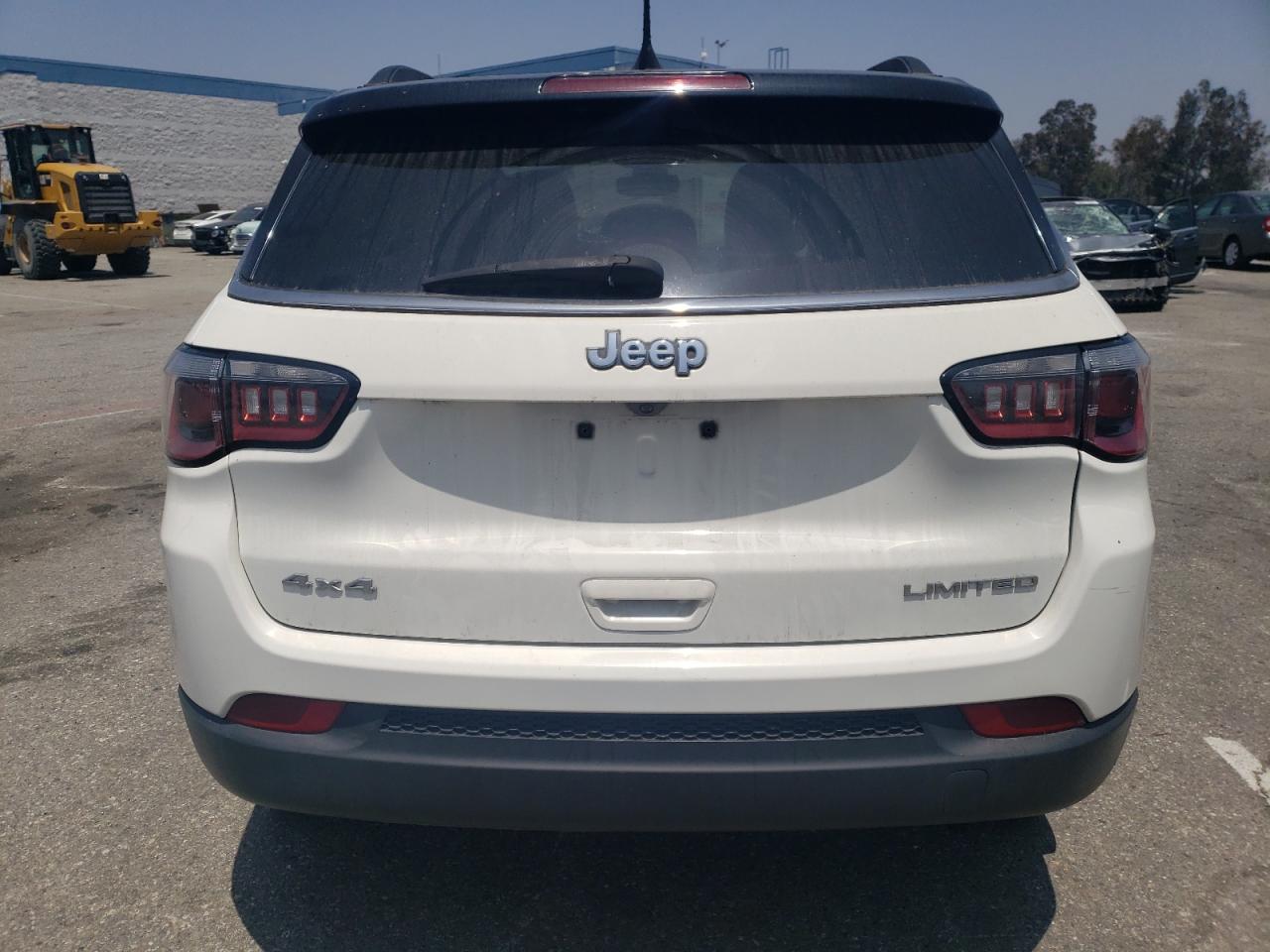 3C4NJDCB7HT680453 2017 Jeep Compass Limited