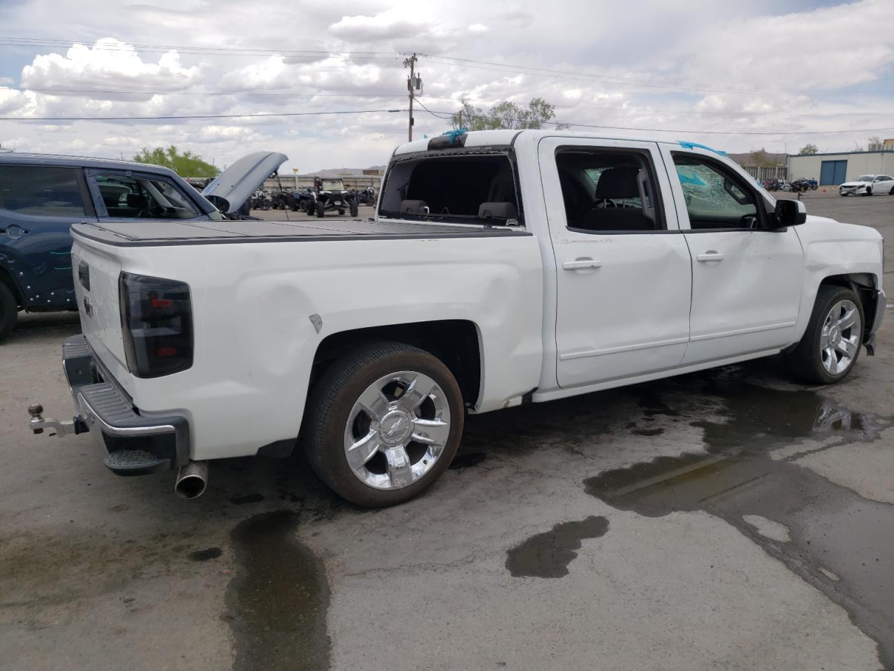 3GCUKRER7JG242577 2018 Chevrolet Silverado K1500 Lt