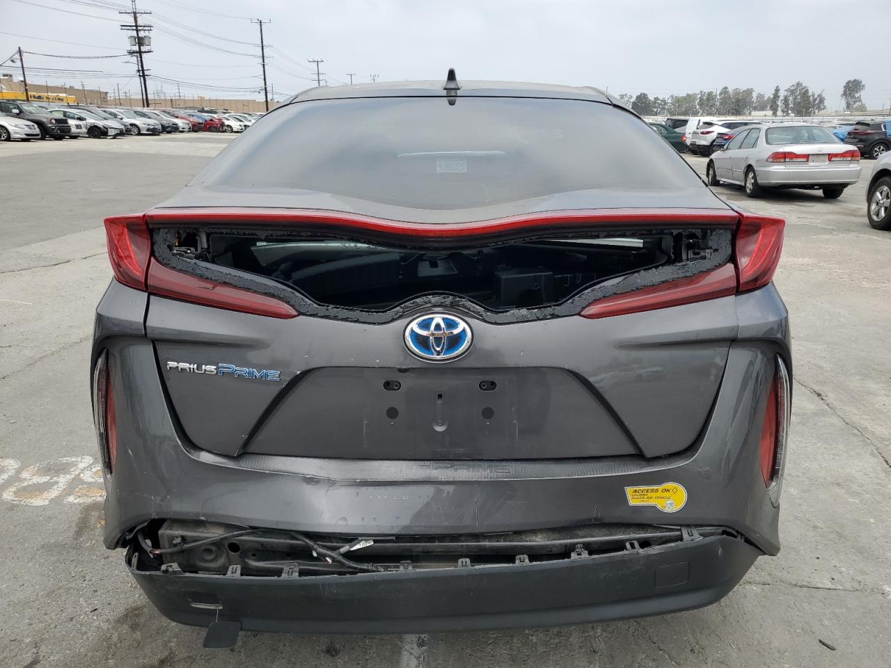 JTDKAMFP5N3203960 2022 Toyota Prius Prime Le