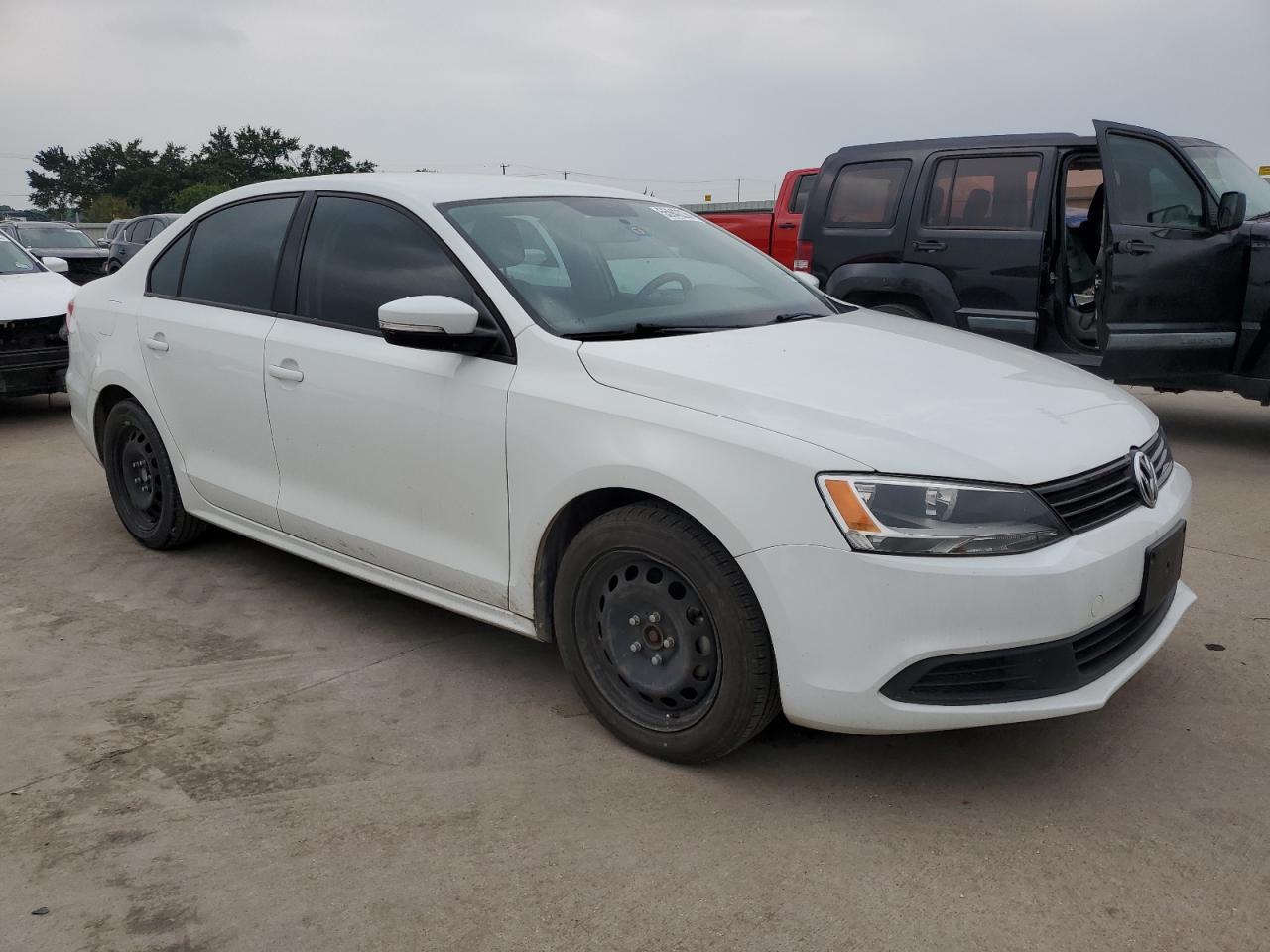 3VWD07AJ4EM317217 2014 Volkswagen Jetta Se