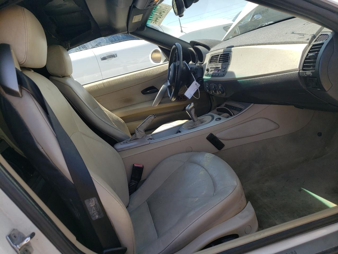 4USBT53594LT25586 2004 BMW Z4 3.0