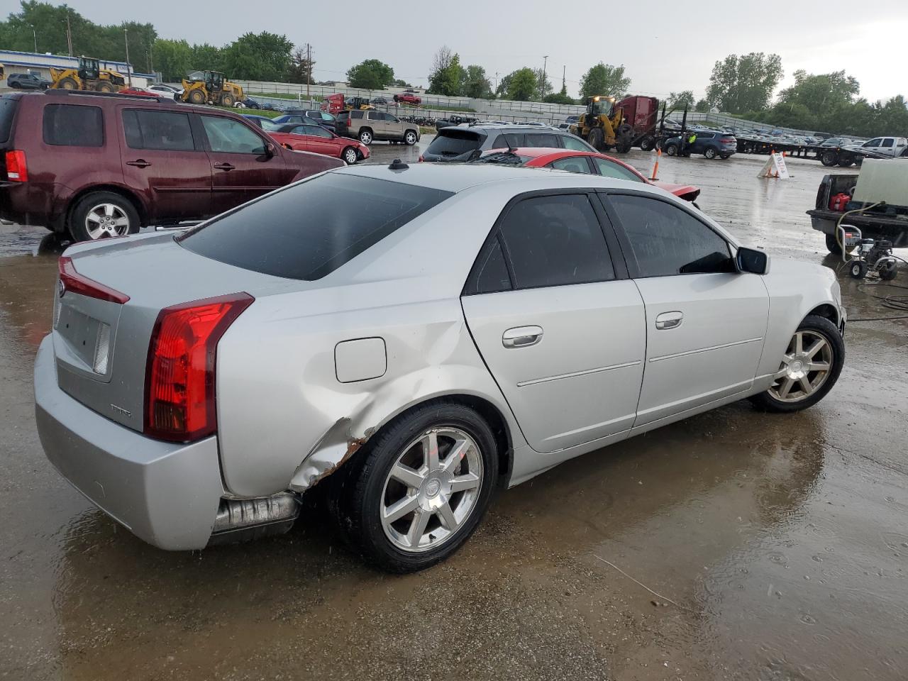 1G6DM577X40120192 2004 Cadillac Cts