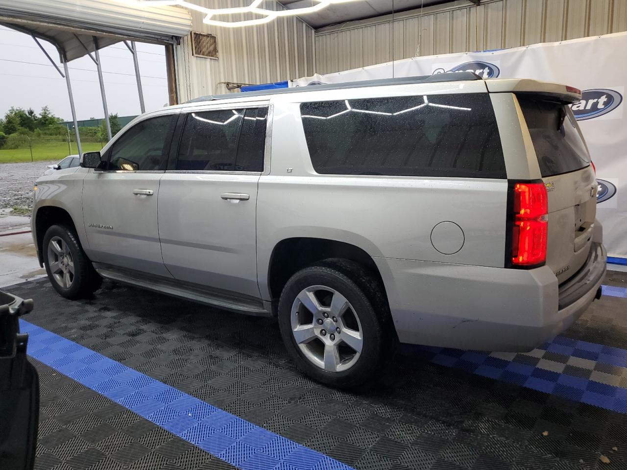 1GNSCJKC5FR590141 2015 Chevrolet Suburban C1500 Lt