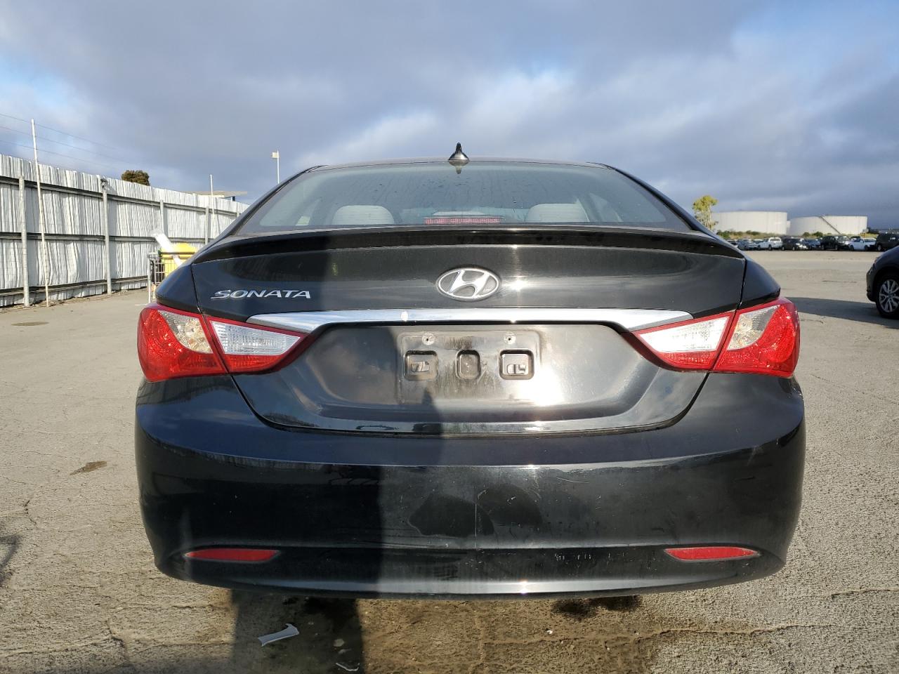 5NPEB4AC3DH530388 2013 Hyundai Sonata Gls