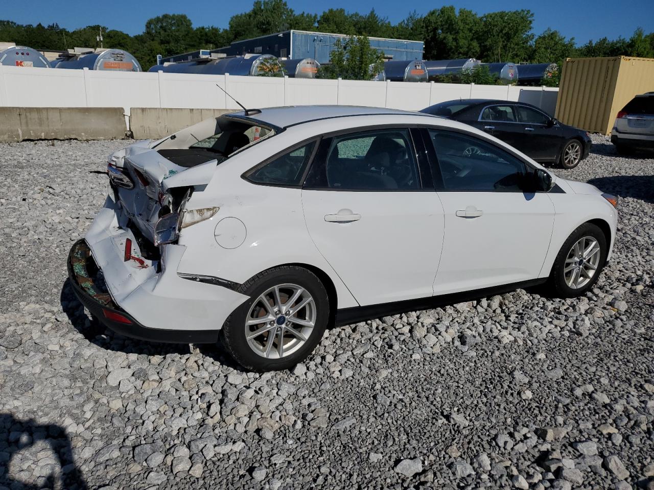 1FADP3F21HL235045 2017 Ford Focus Se