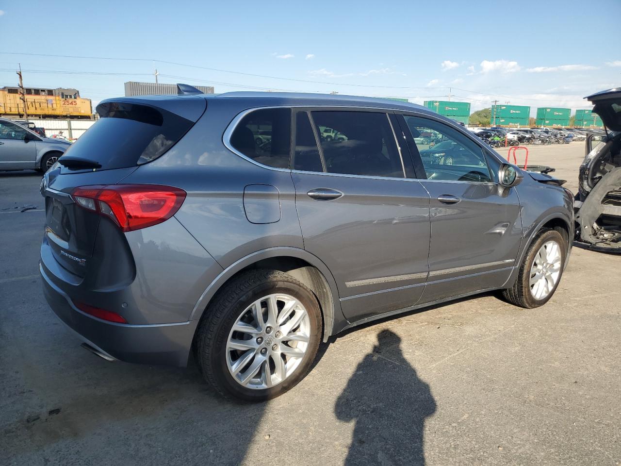 LRBFX4SX2KD111263 2019 Buick Envision Premium Ii