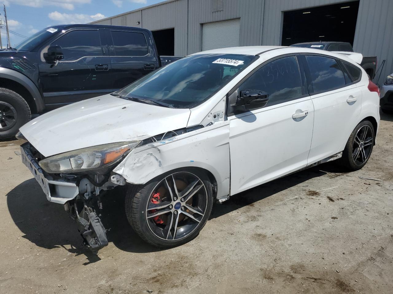 Lot #2925762435 2017 FORD FOCUS ST