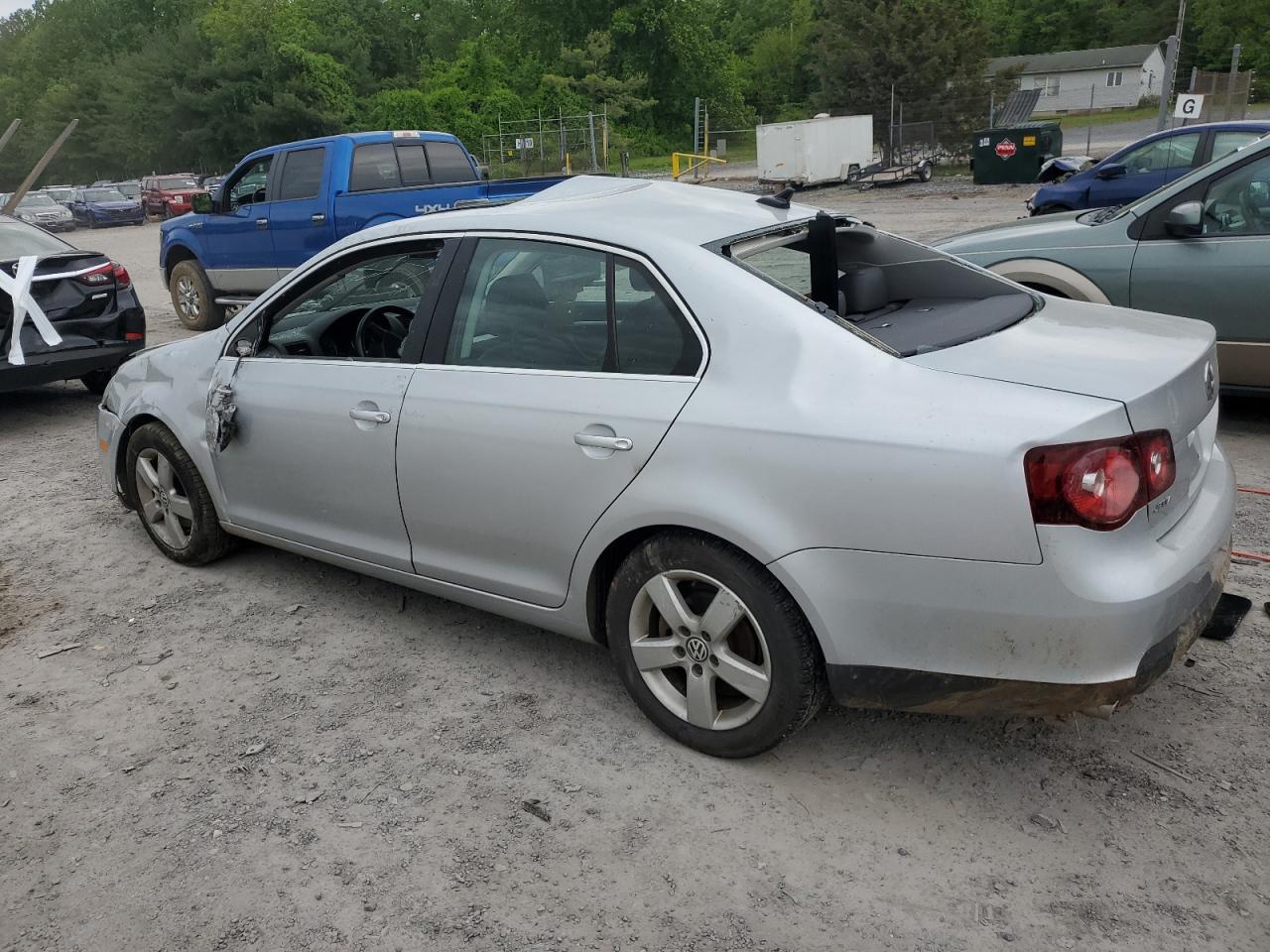 3VWRZ71K79M096853 2009 Volkswagen Jetta Se