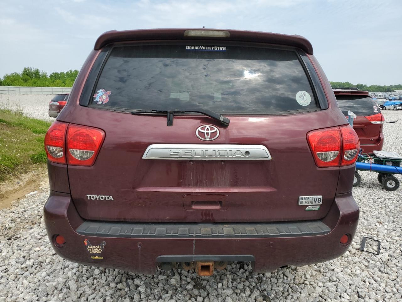 5TDDW5G18AS029000 2010 Toyota Sequoia Platinum