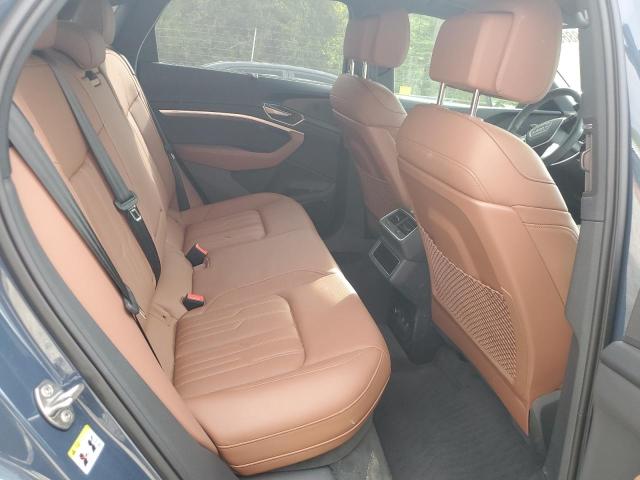2024 AUDI Q8 E-TRON WA1DAAGE2RB021093