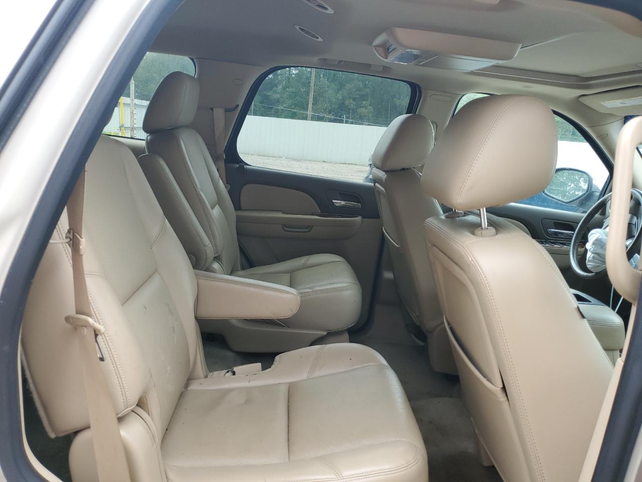 1GNSCCE00CR287826 2012 Chevrolet Tahoe C1500 Ltz