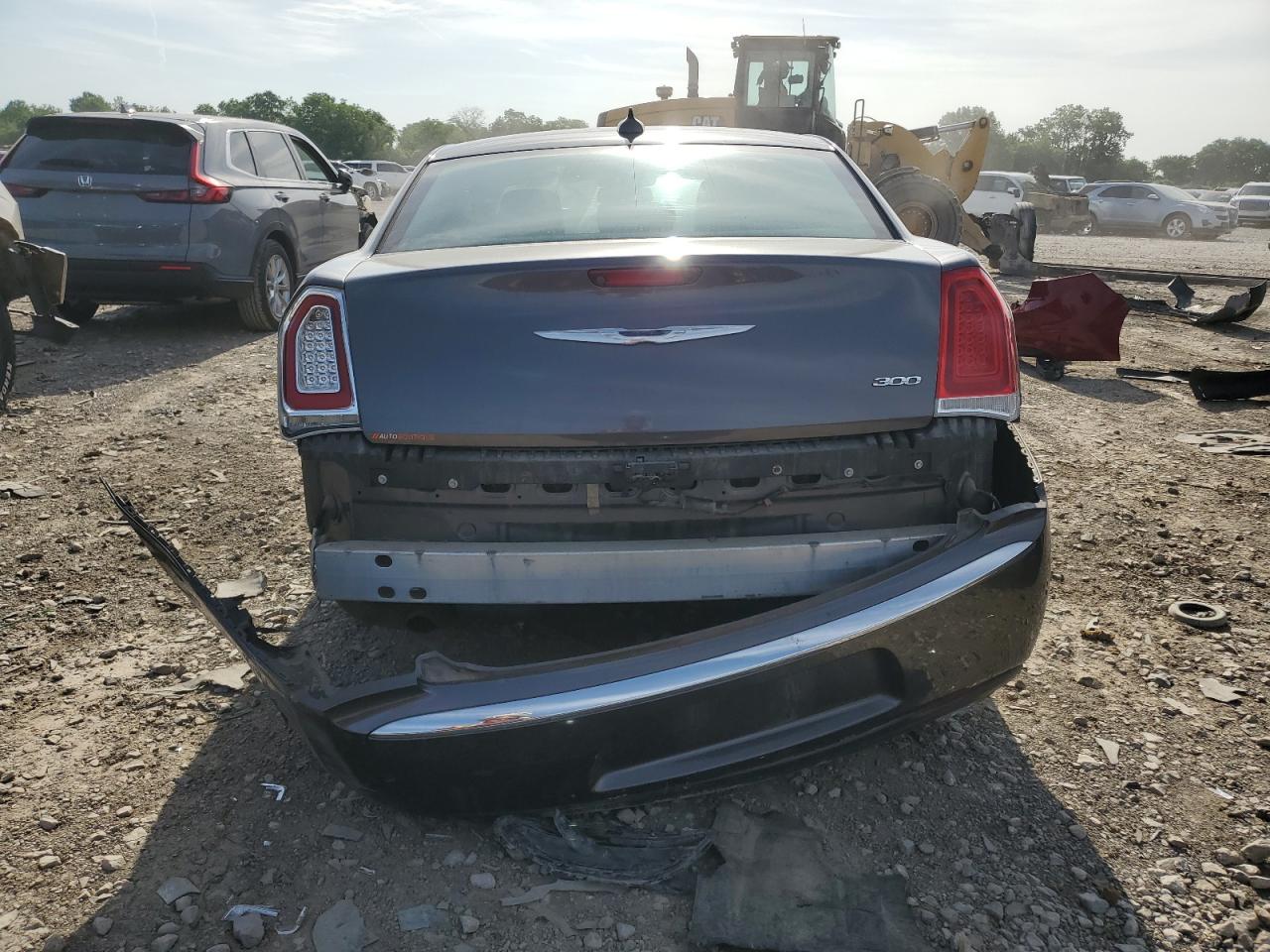 2C3CCAAG7FH931125 2015 Chrysler 300 Limited