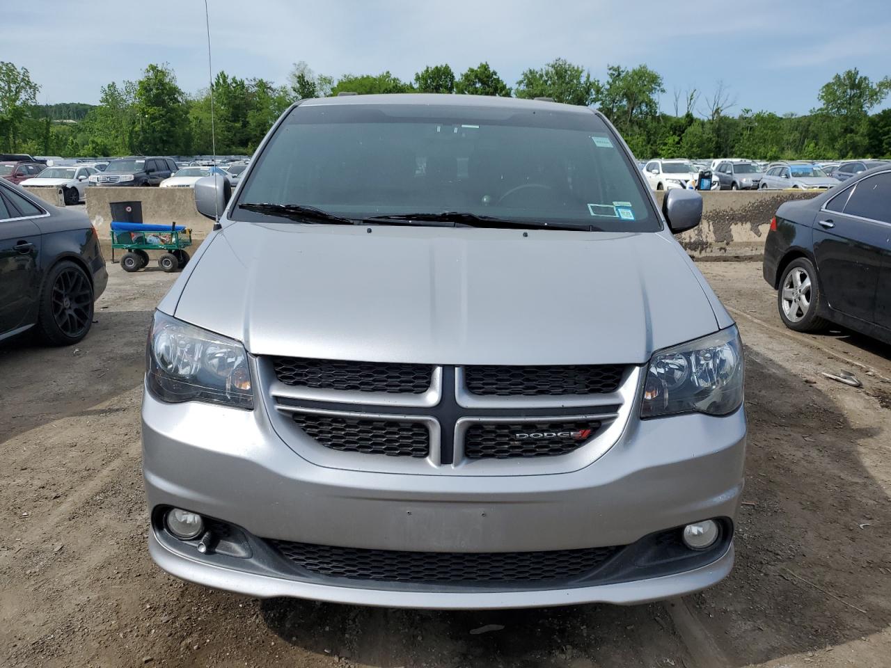 2C4RDGEG9HR740593 2017 Dodge Grand Caravan Gt