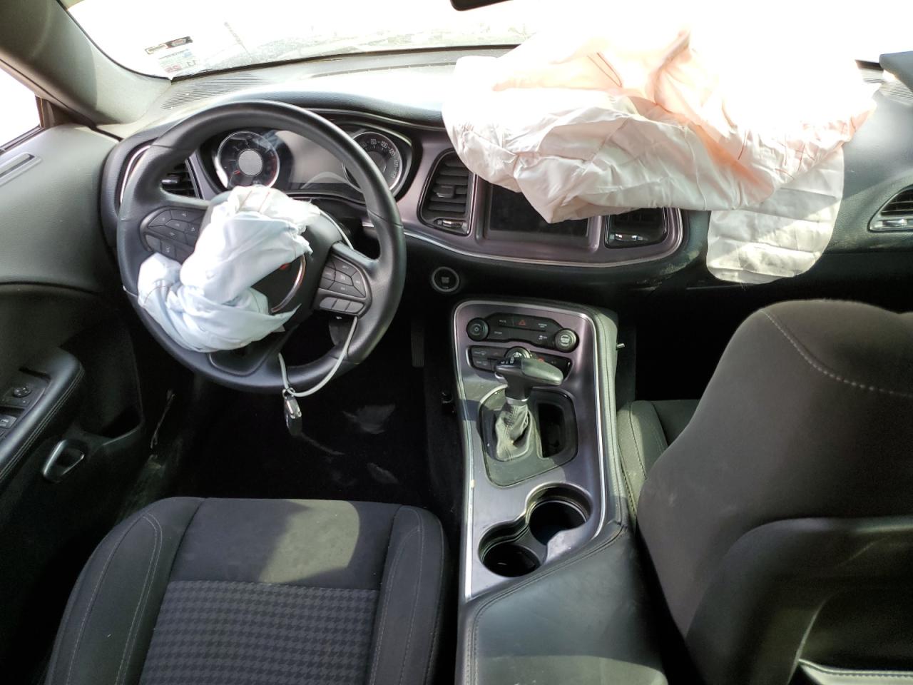 2C3CDZBT6JH246761 2018 Dodge Challenger R/T