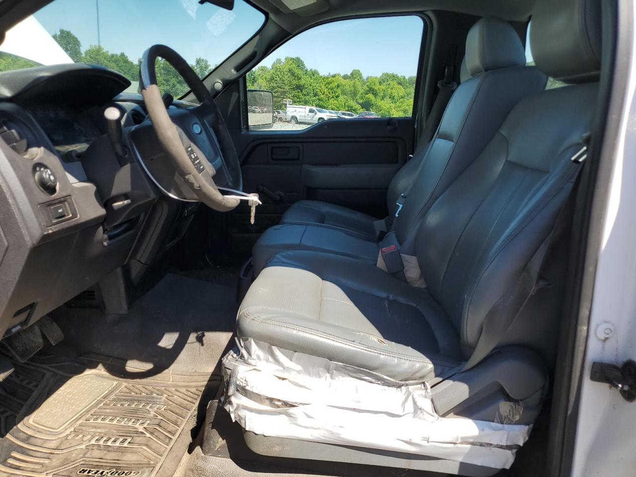 1FTMF1CM2CFC31083 2012 Ford F150