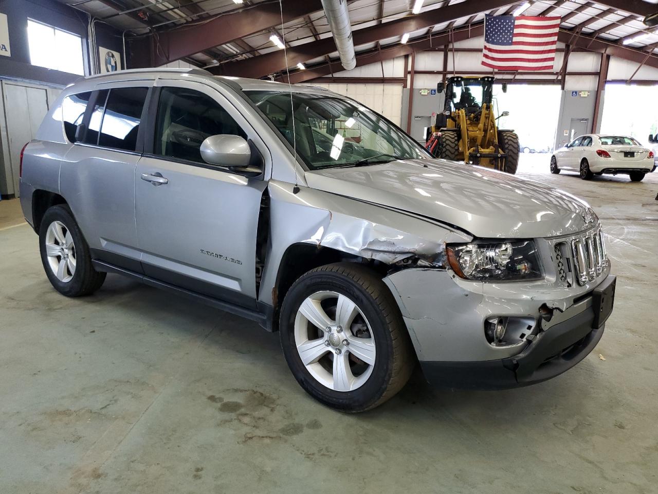 1C4NJDEBXGD783240 2016 Jeep Compass Latitude