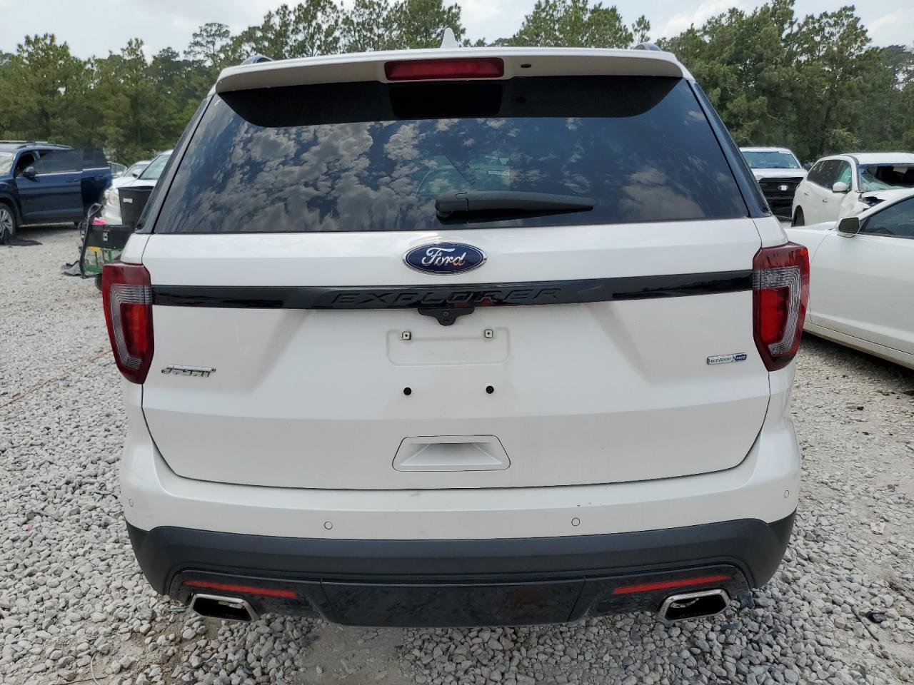 1FM5K8GT2GGB17820 2016 Ford Explorer Sport