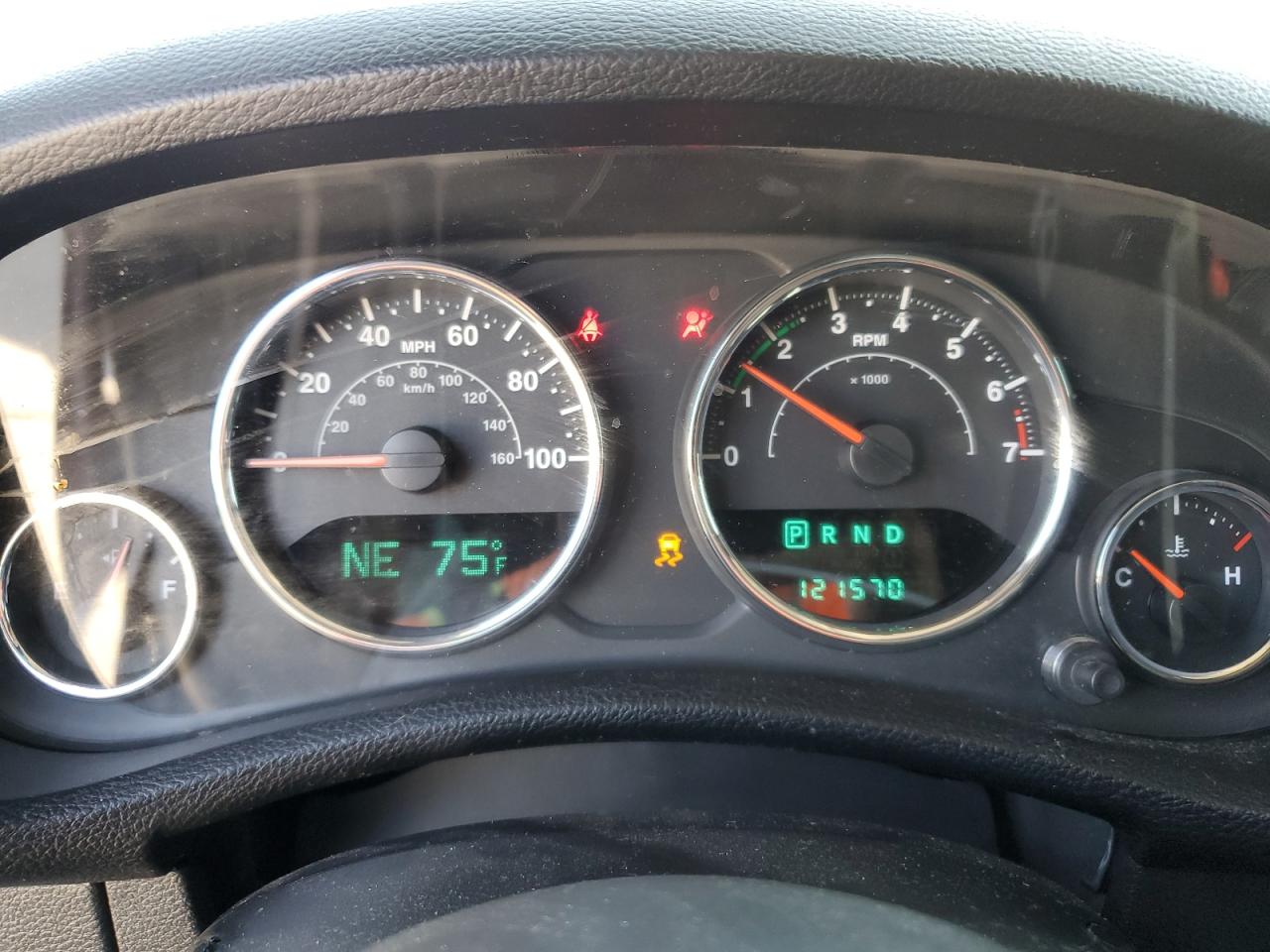 1C4AJWAG7DL625418 2013 Jeep Wrangler Sport