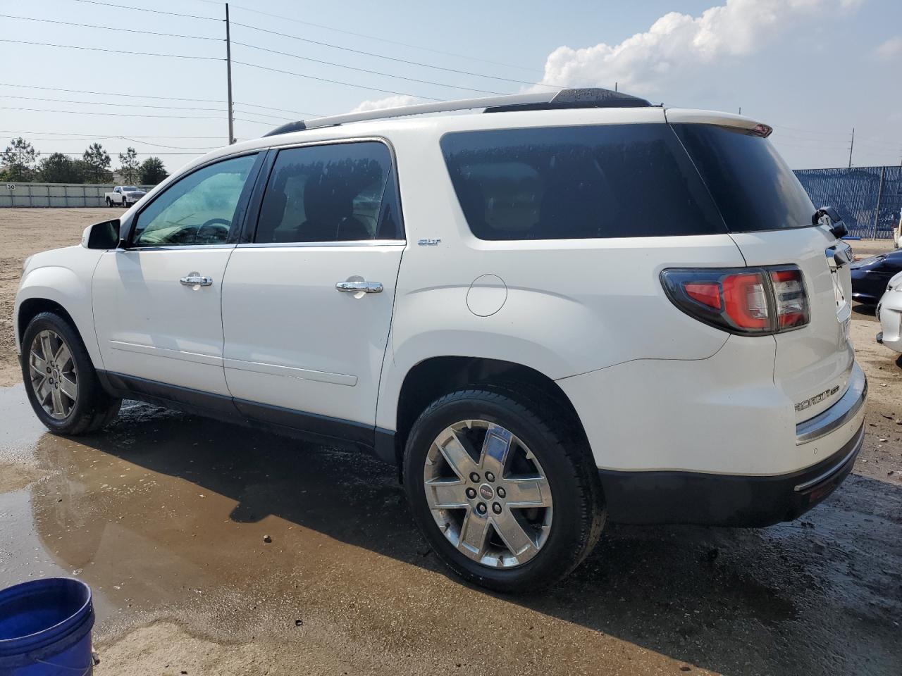 1GKKVSKD9HJ140774 2017 GMC Acadia Limited Slt-2