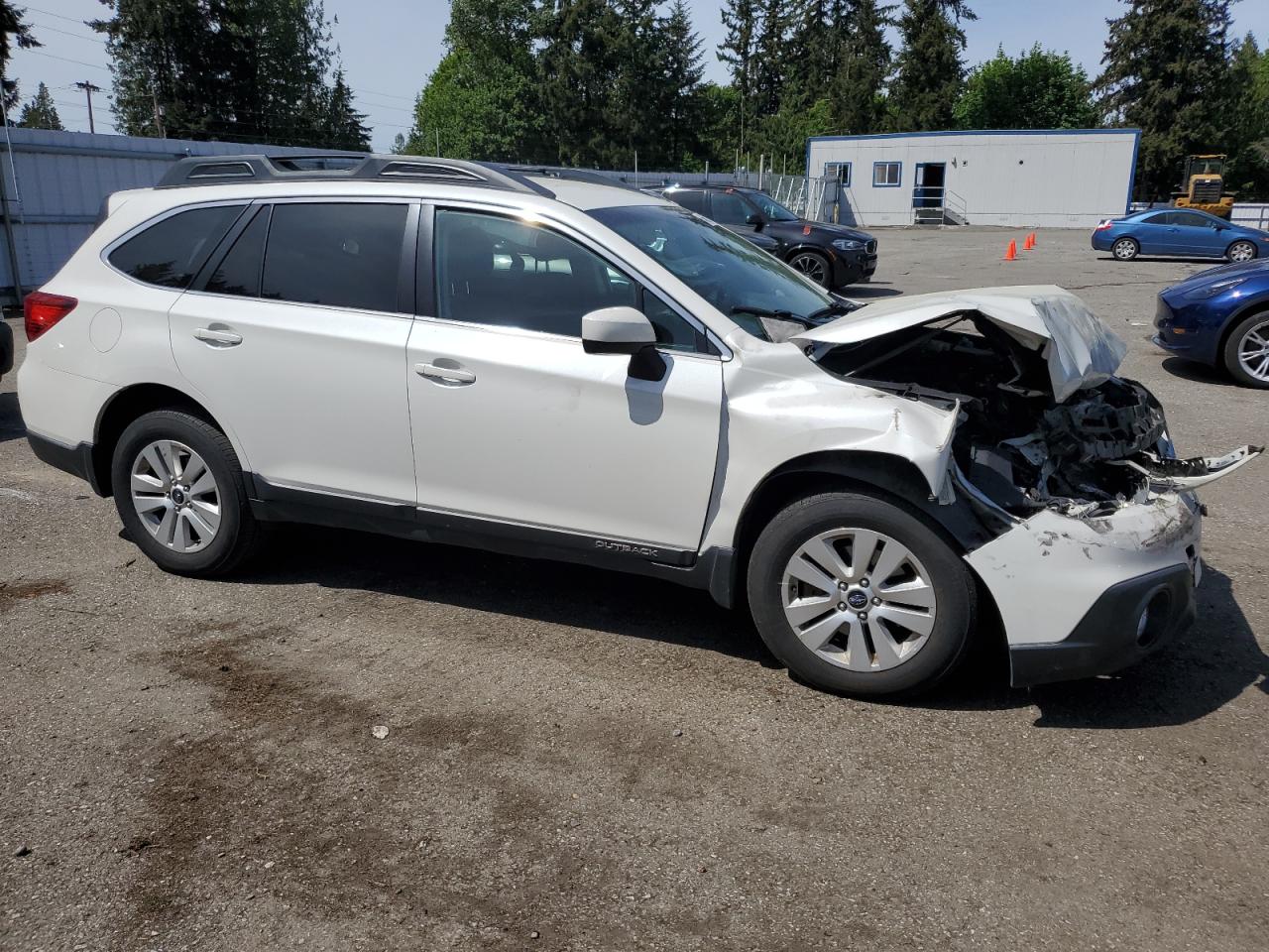 4S4BSACC8F3336397 2015 Subaru Outback 2.5I Premium