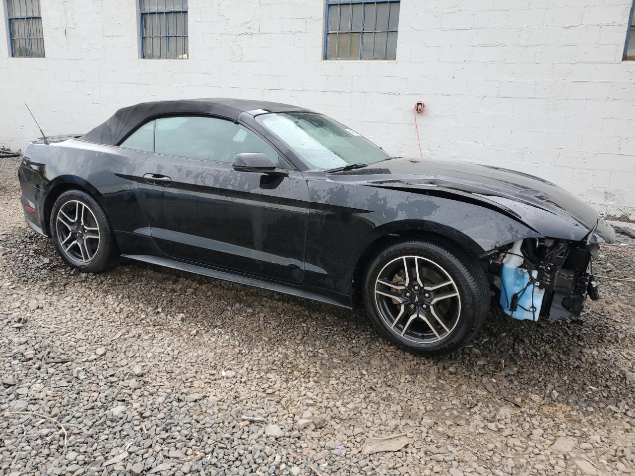 1FATP8UH5J5100578 2018 Ford Mustang