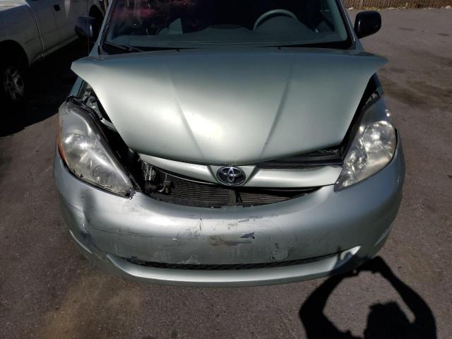 2008 Toyota Sienna - Image 12