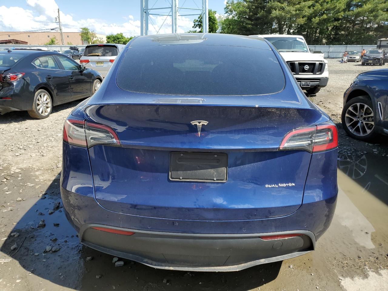 7SAYGDEE1NA018204 2022 Tesla Model Y