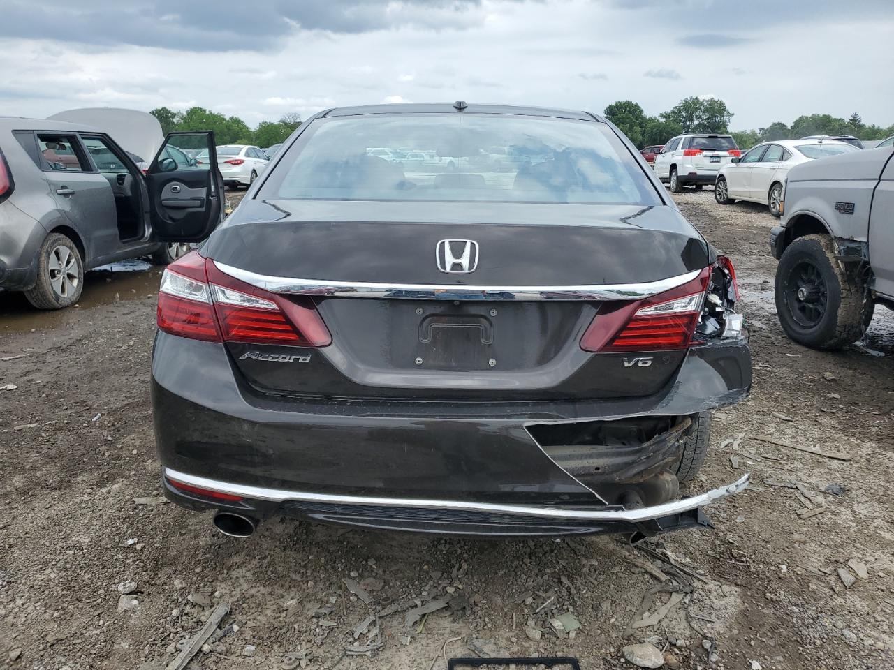 1HGCR3F86GA024200 2016 Honda Accord Exl