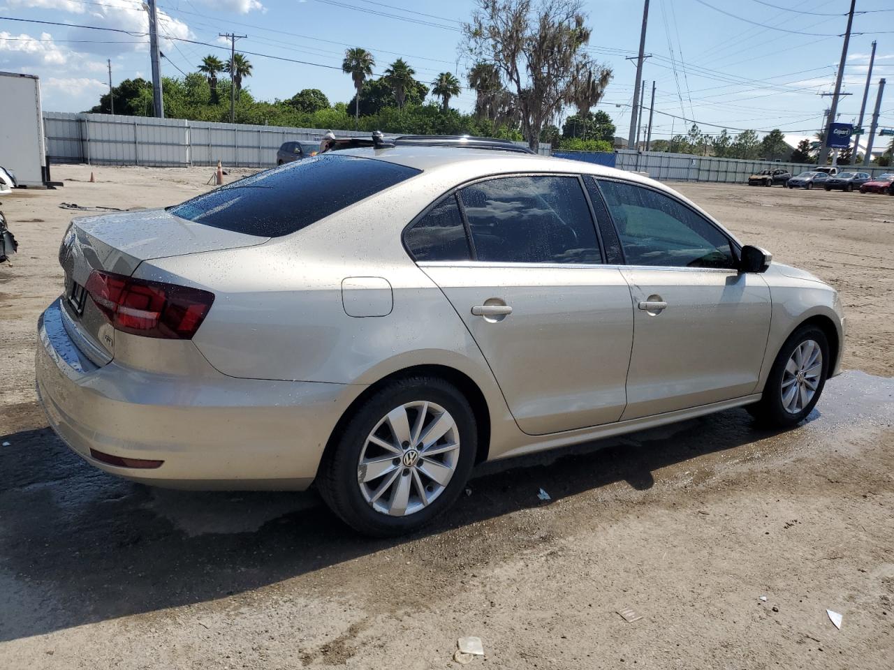 3VWD67AJ5GM241797 2016 Volkswagen Jetta Se