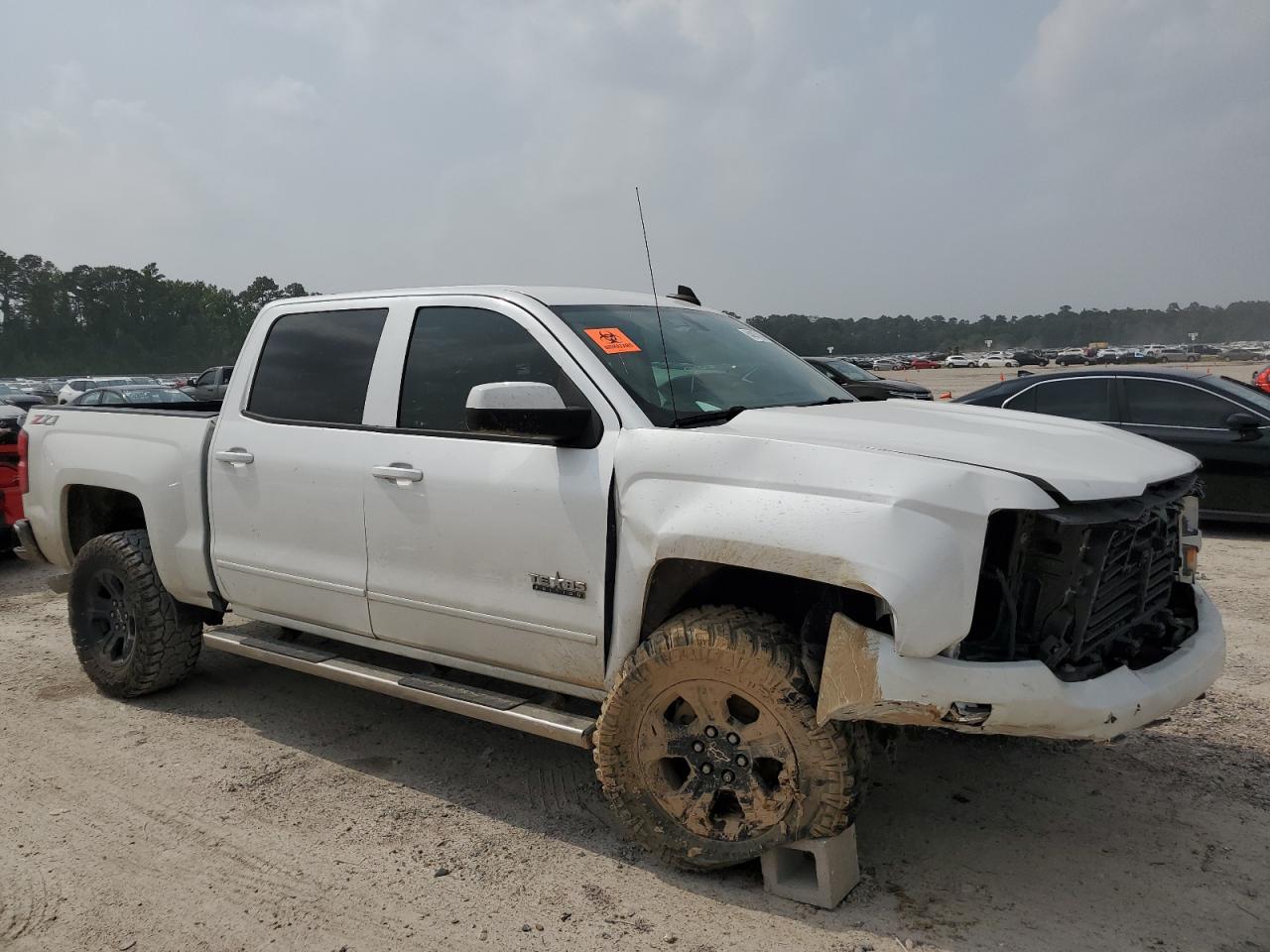 3GCUKREC6JG186904 2018 Chevrolet Silverado K1500 Lt