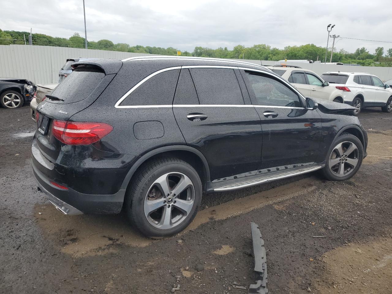 WDC0G4KB2KF601597 2019 Mercedes-Benz Glc 300 4Matic