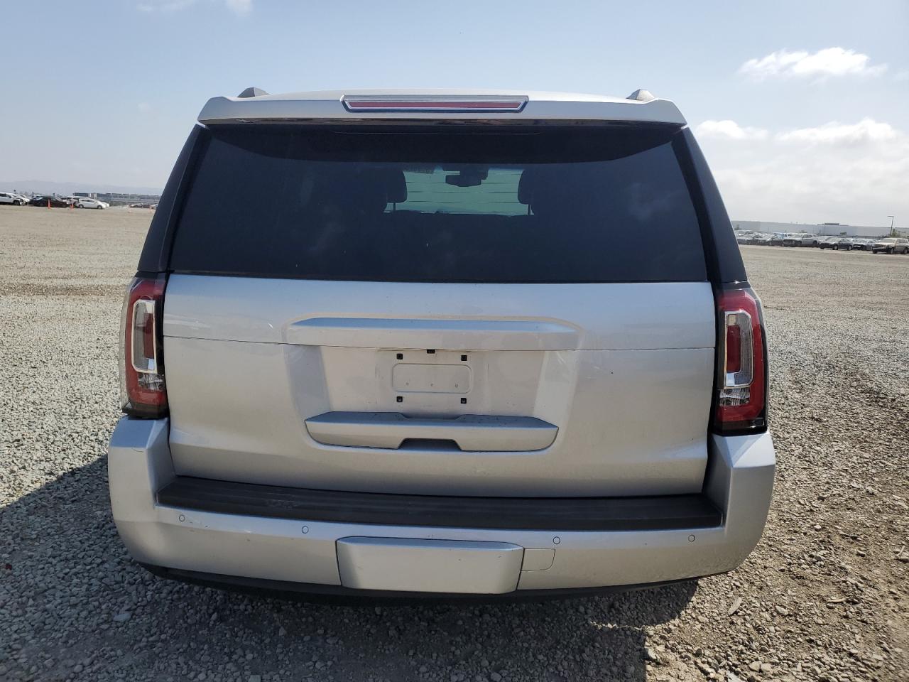 1GKS2AKC5HR325898 2017 GMC Yukon Sle