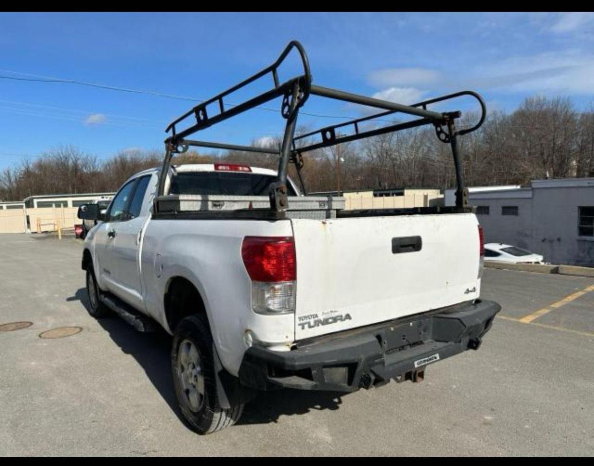 5TFUM5F18BX022809 2011 Toyota Tundra Double Cab Sr5