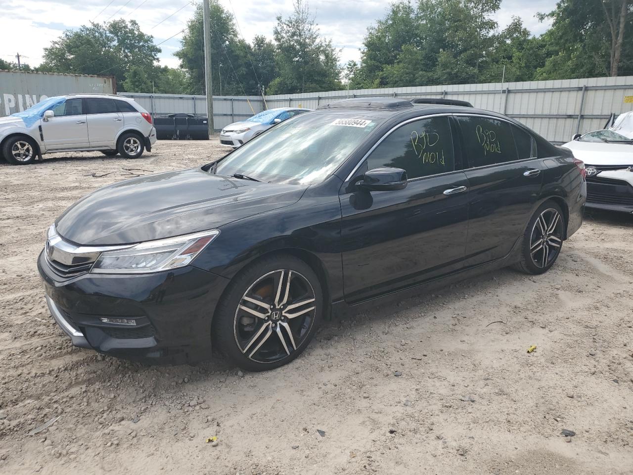 2017 Honda Accord Touring vin: 1HGCR3F92HA014726