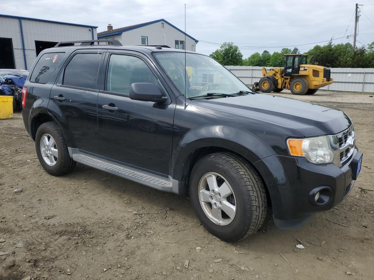 1FMCU0D77BKA75631 2011 Ford Escape Xlt