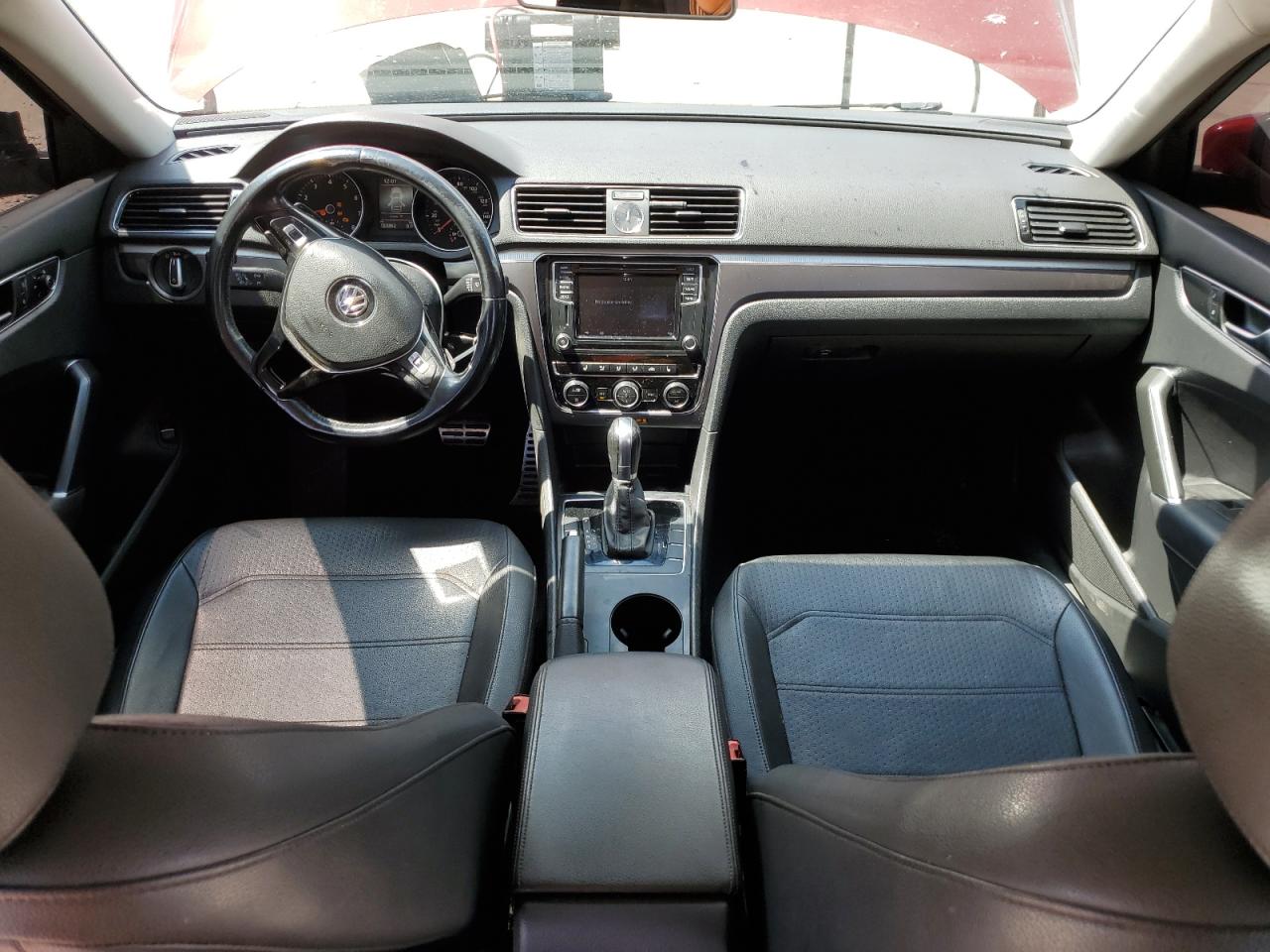 1VWDT7A37HC006301 2017 Volkswagen Passat R-Line