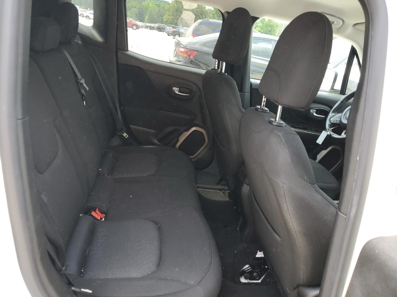 ZACCJABB2HPE71880 2017 Jeep Renegade Latitude