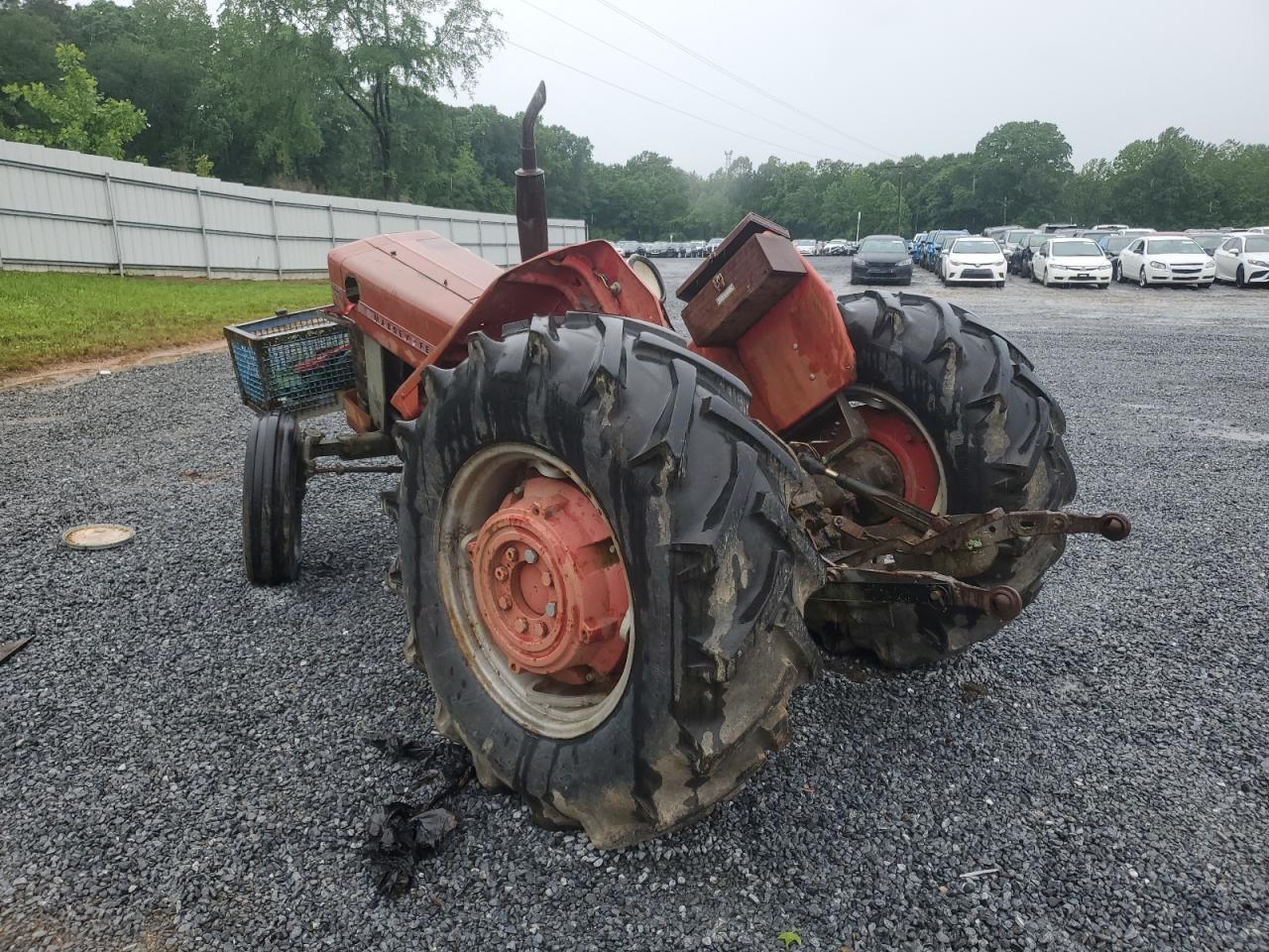 37112600U1 1975 Maserati Tractor