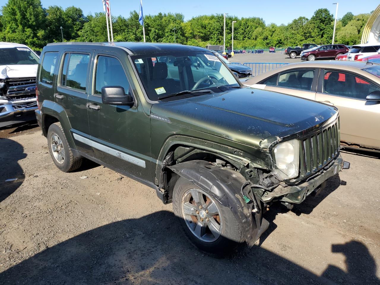 1J8GN28K78W198207 2008 Jeep Liberty Sport