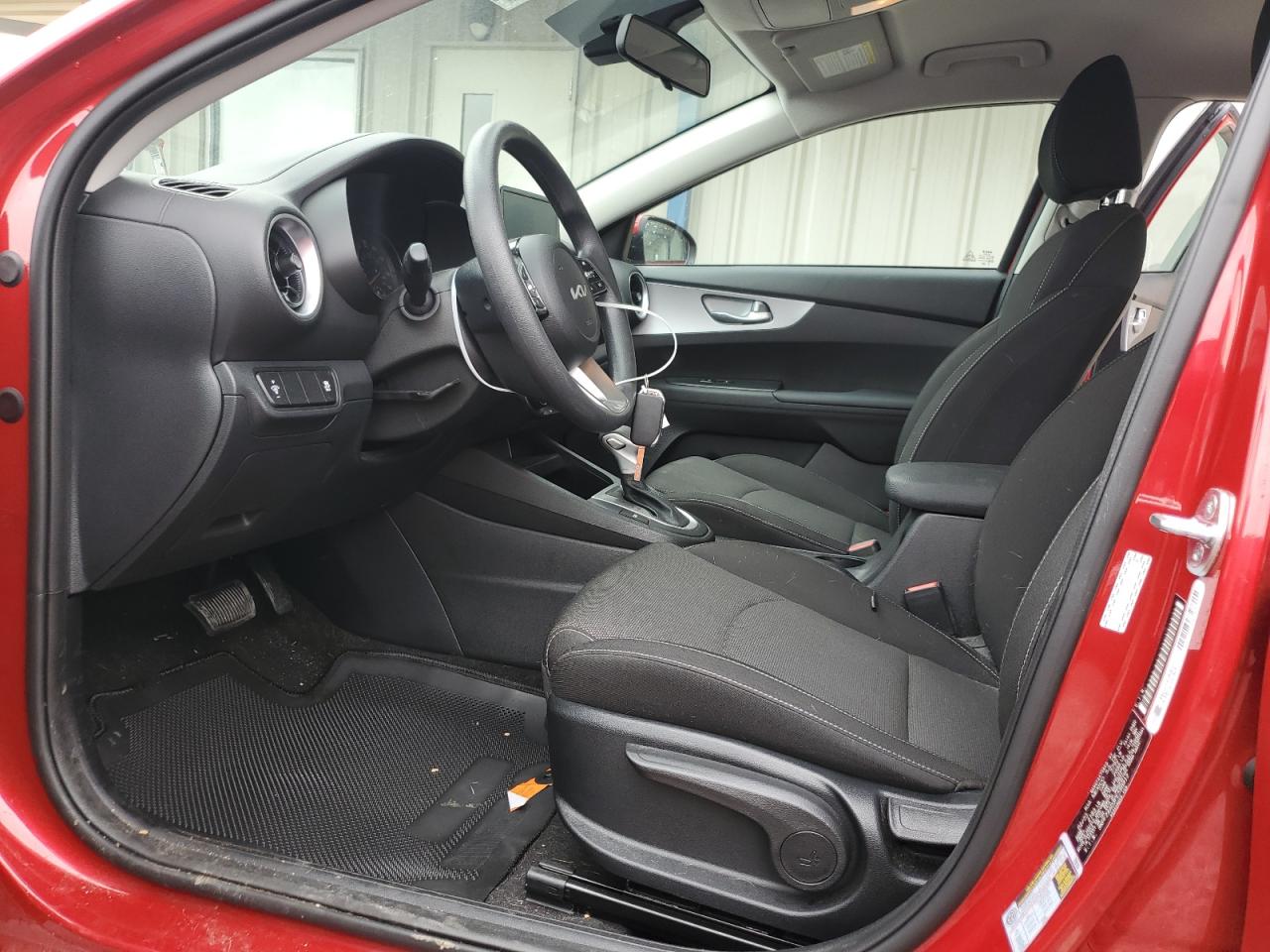 3KPF24AD3PE598812 2023 Kia Forte Lx