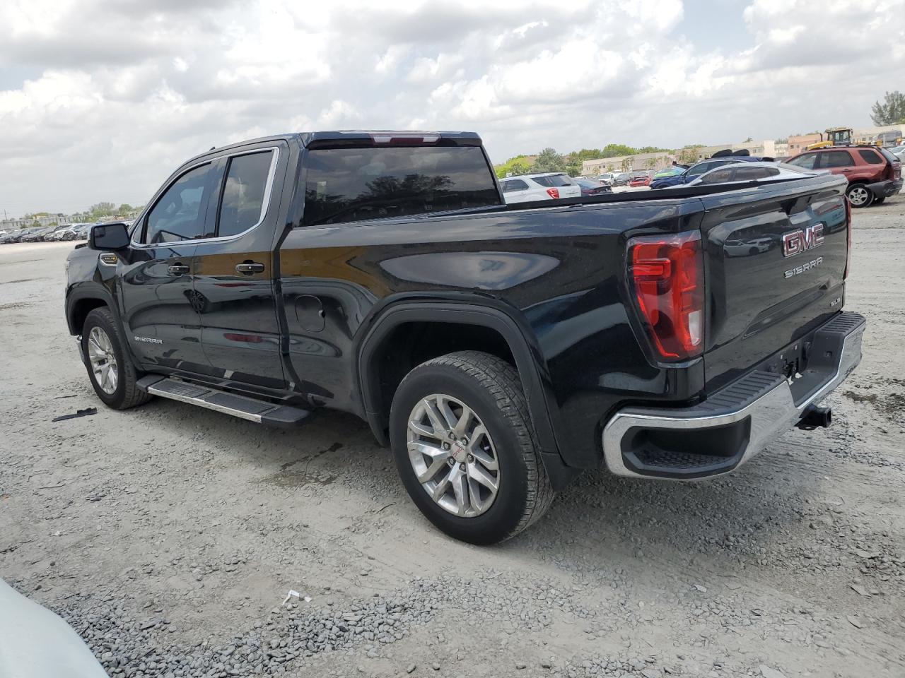 1GTR8BED4KZ348373 2019 GMC Sierra C1500 Sle