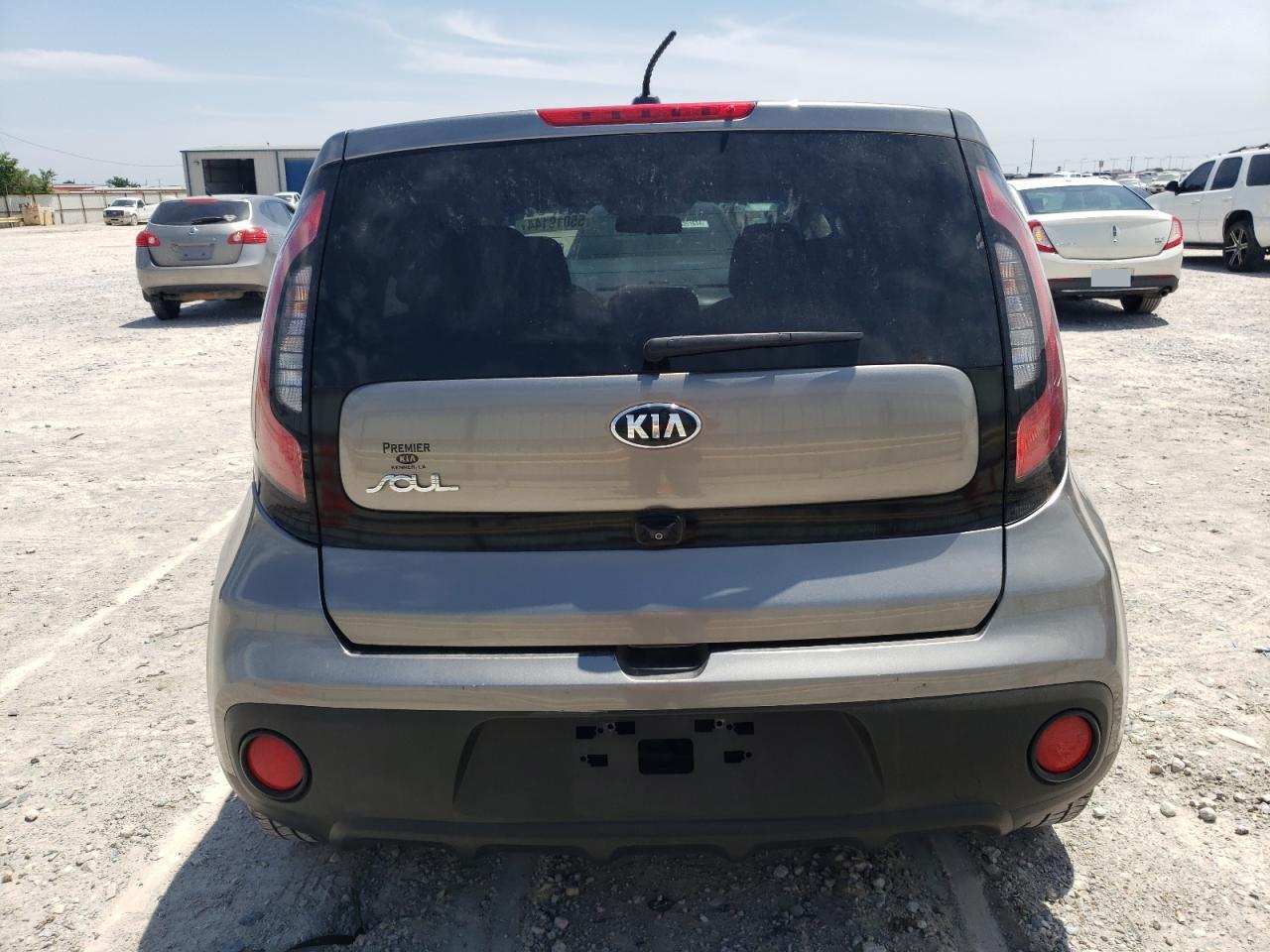 KNDJN2A27K7677431 2019 Kia Soul