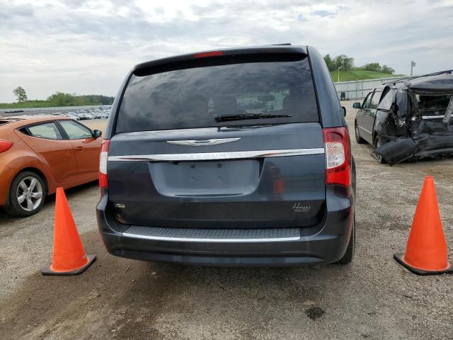 2014 Chrysler Town & Country - Image 6