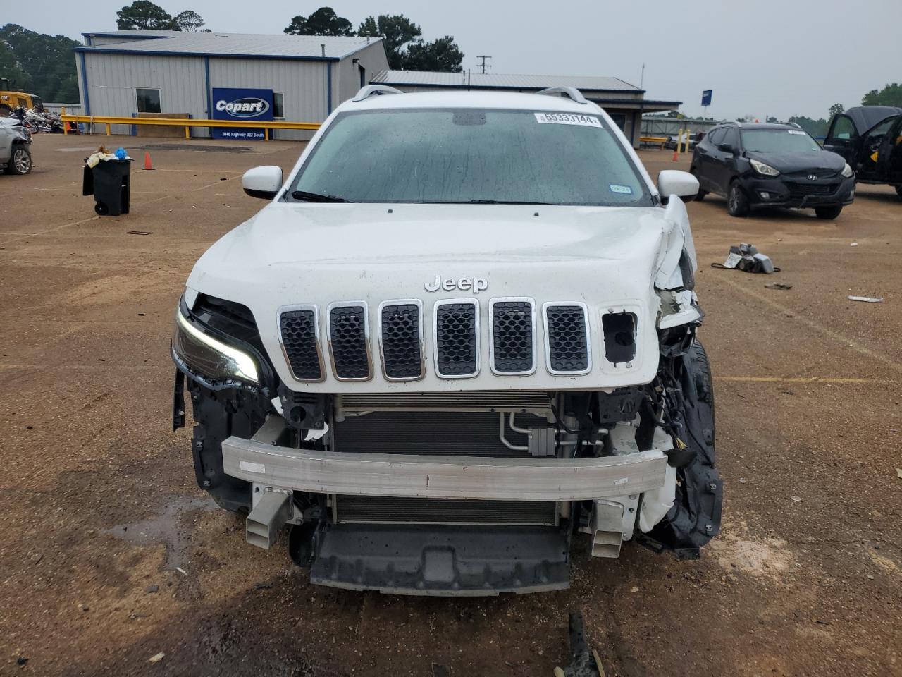 1C4PJLLB4KD232767 2019 Jeep Cherokee Latitude Plus