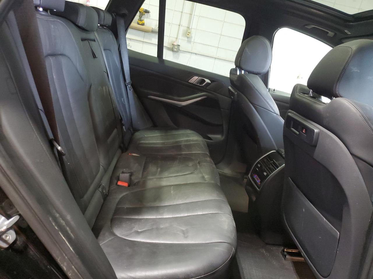 5UXCR6C50KLK86185 2019 BMW X5 xDrive40I