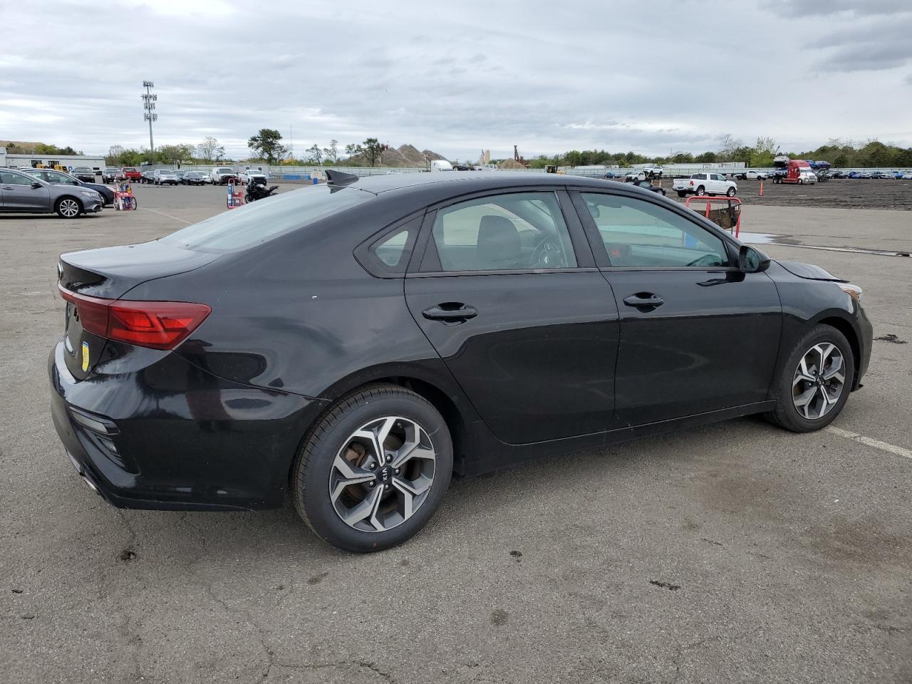 3KPF24AD6KE125222 2019 Kia Forte Fe