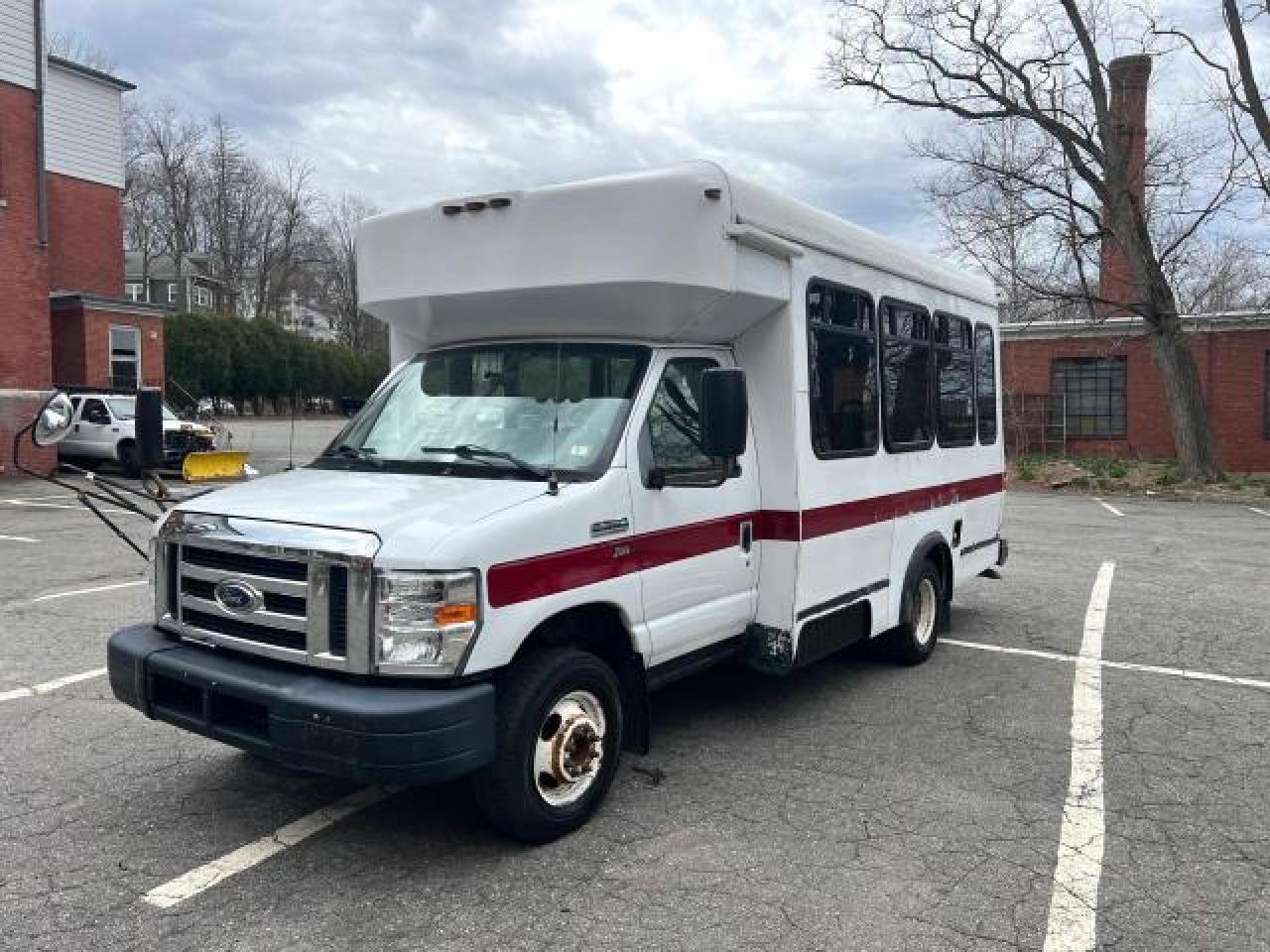 2013 Ford Econoline E350 Super Duty Cutaway Van vin: 1FDEE3FL9DDA79091