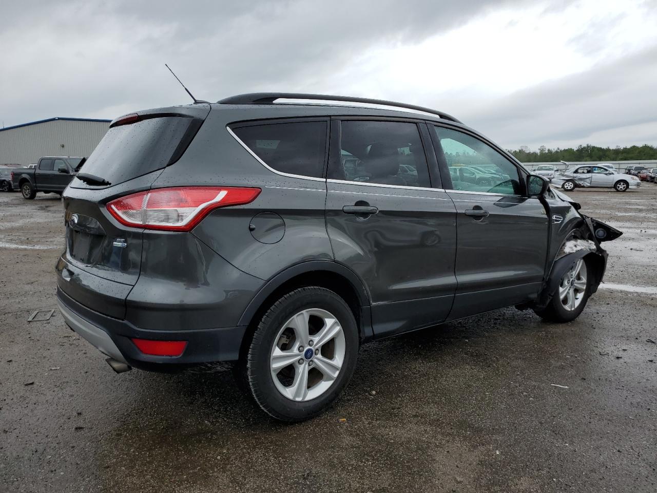 1FMCU9G97FUA58100 2015 Ford Escape Se